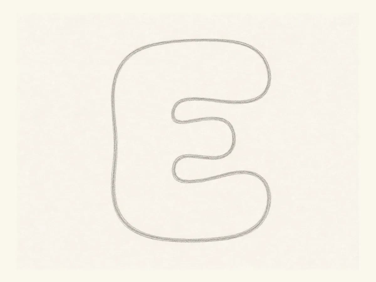 Thicken the letter E bars drawing step